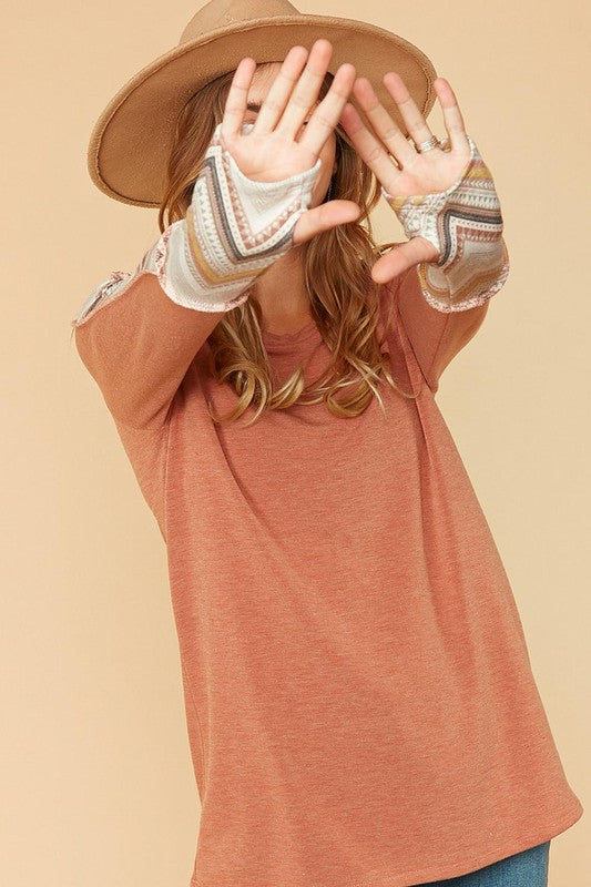 Free Falling Raglan Multi Chevron Thumbhole Knit Top
