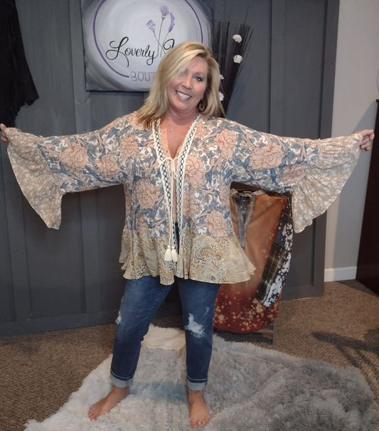 Loverly Girl Floral and Paisley Print Mix kimono