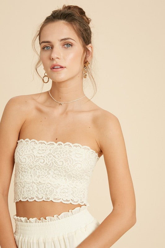 Lace Knit Scallop Bandeau