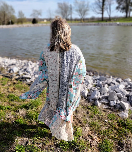 Floral Girl Mixed Print Ruffle Bottom Kimono